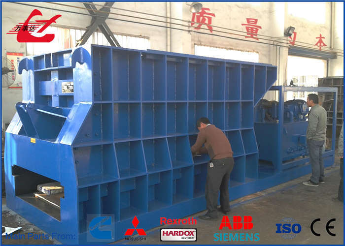 4000kN Horizontal Container Scrap Shear 1400mm Blade Heavy Steel Scrap Processing For Recycling and Steel Mills